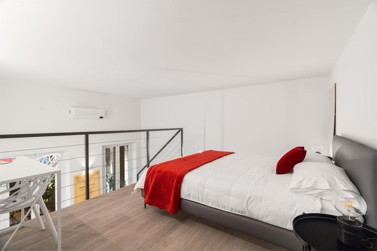 Modern Quiet Super Central Luxury Apartment ميلان المظهر الخارجي الصورة