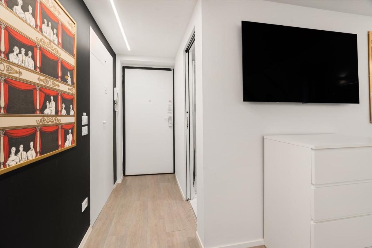 Modern Quiet Super Central Luxury Apartment ميلان المظهر الخارجي الصورة
